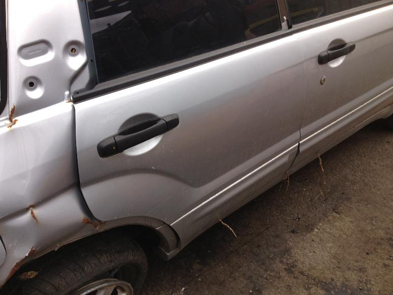 View Auto part Sunvisor Subaru Forester 2004