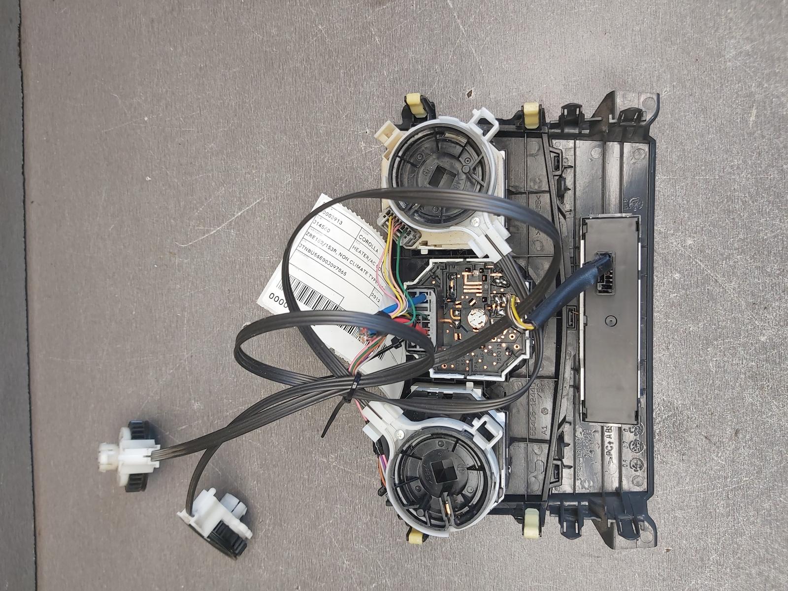 View Auto part Heater/Ac Controls Toyota Corolla 2012