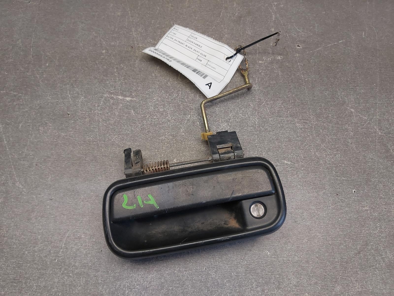 View Auto part Door Handle Toyota Hilux 1998