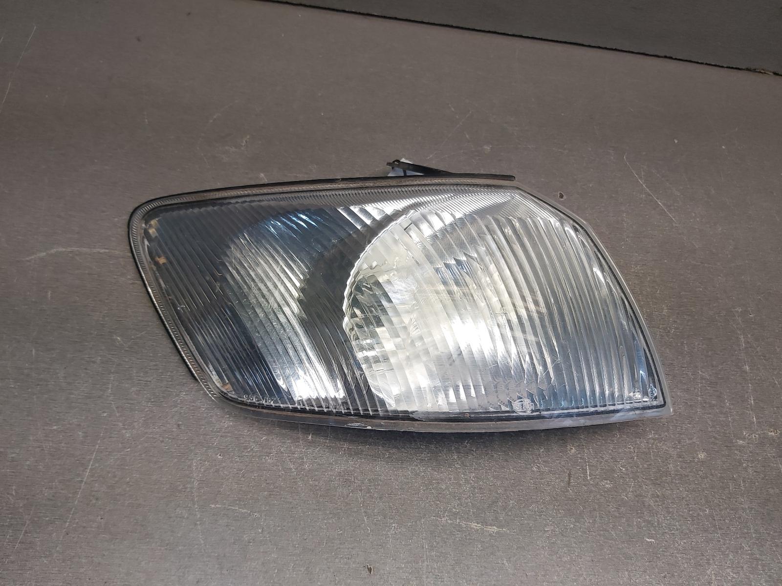 1999 Toyota Camry Right Indicator/Fog/Side View Auto part Right Indicator/Fog/Side Toyota Camry 1999