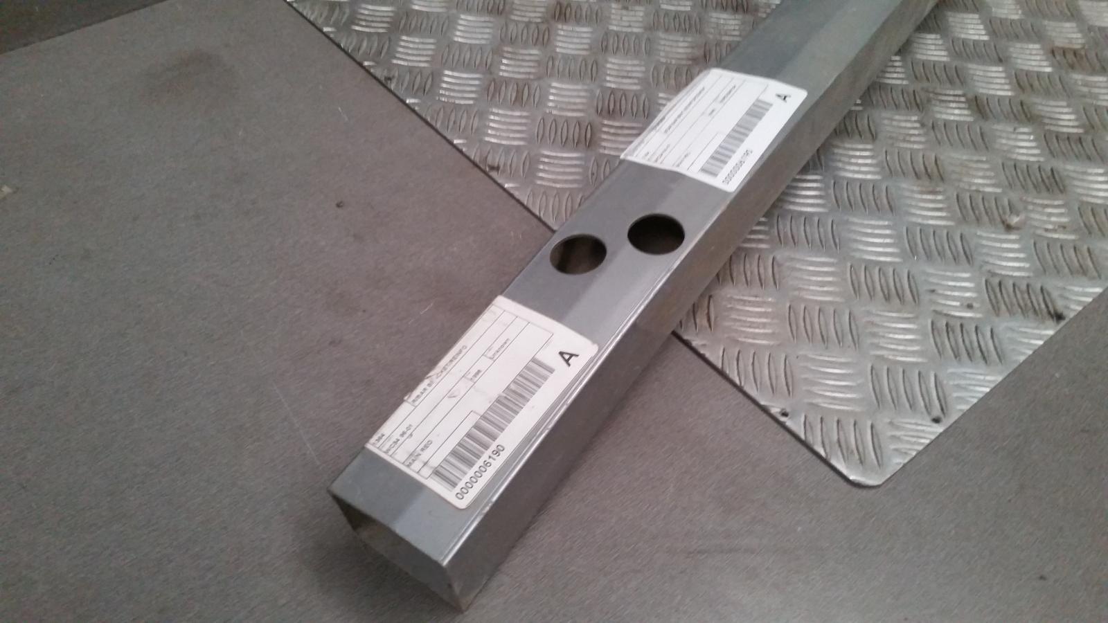 1998 Nissan Stagea R/Bar Bracket/Reinfo View Auto part R/Bar Bracket/Reinfo Nissan Stagea 1998