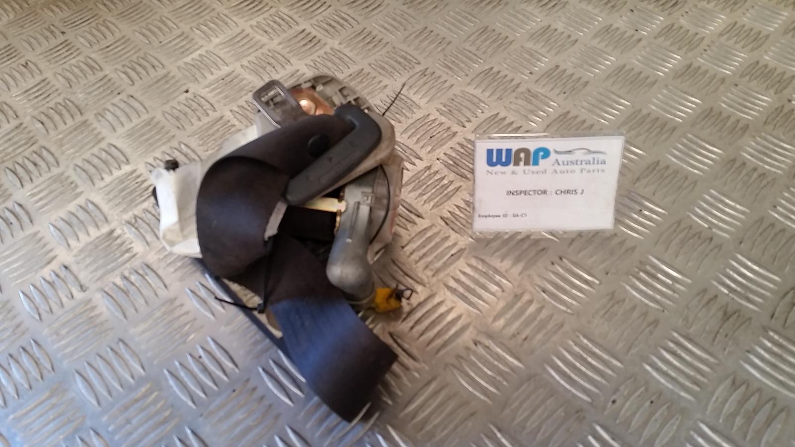 2000 Daihatsu Sirion Seatbelt/Stalk View Auto part Seatbelt/Stalk Daihatsu Sirion 2000