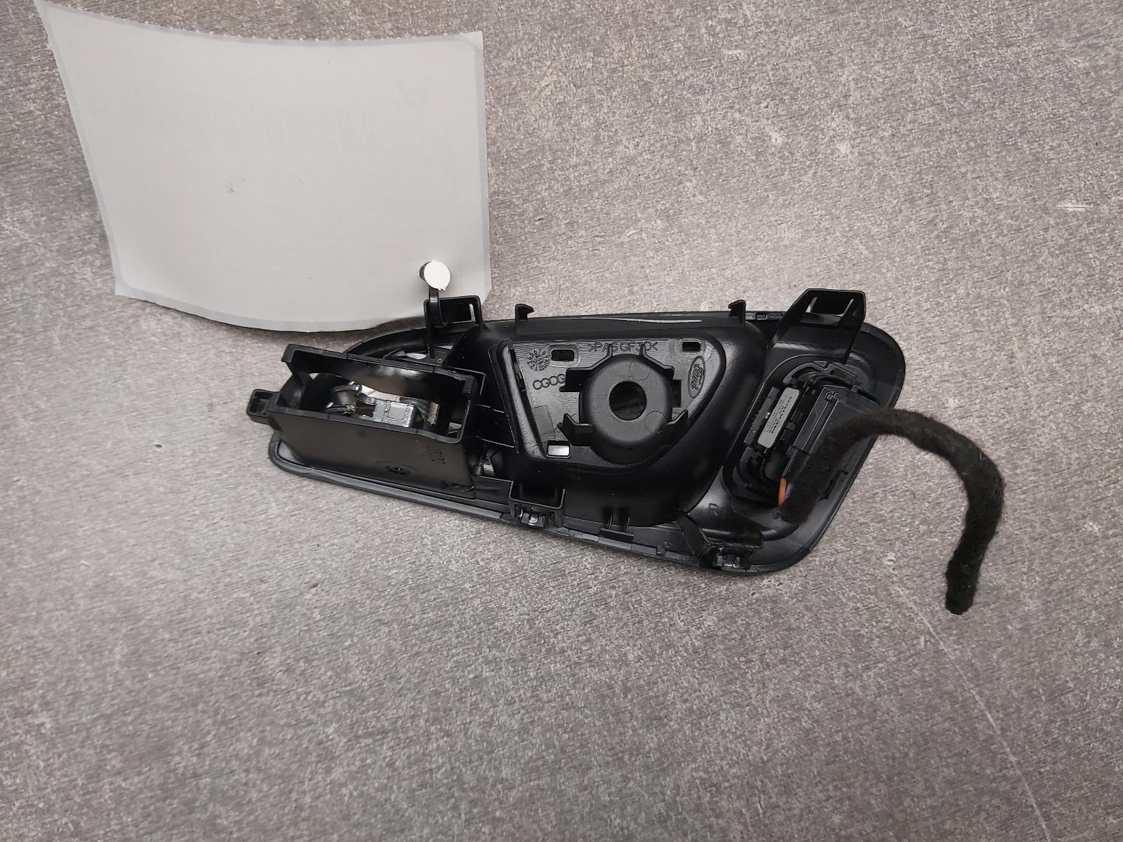 View Auto part Door Handle Ford Focus 2017