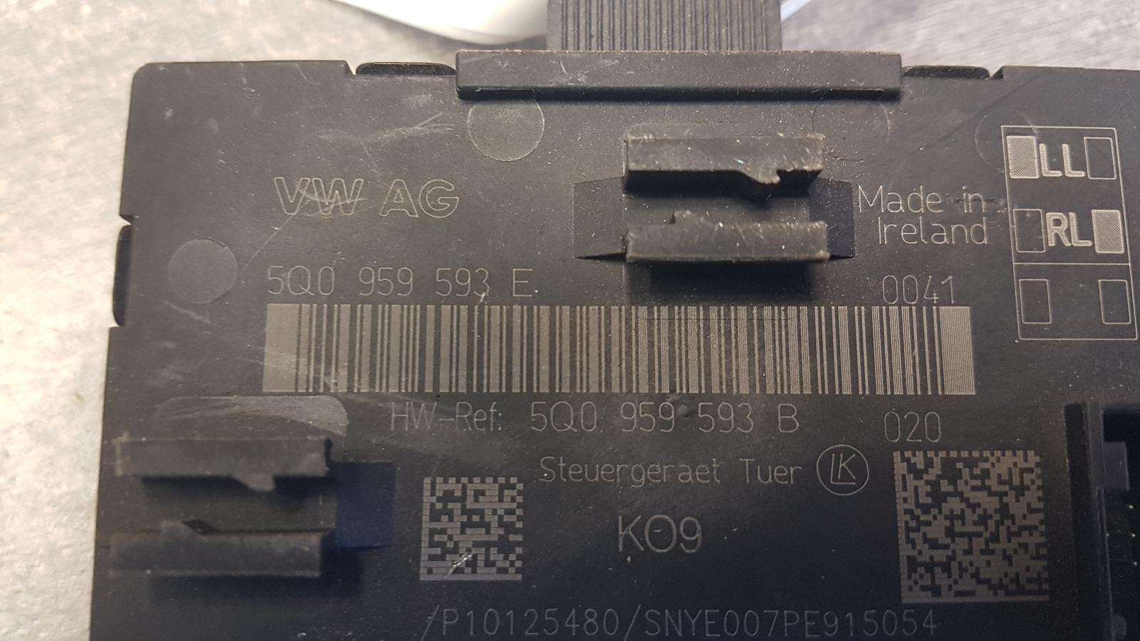 View Auto part Misc Switch/Relay Audi A3 2014