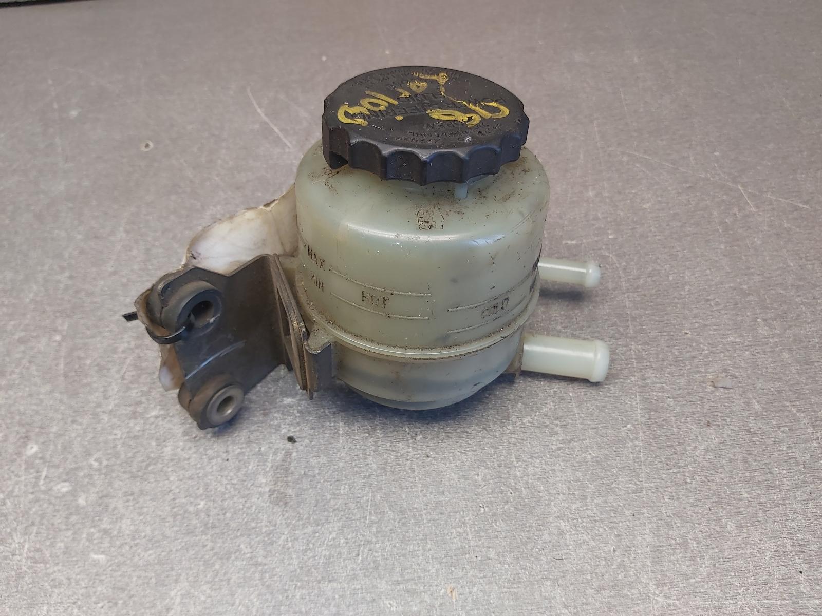 View Auto part P/S Reservoir Daihatsu Terios 1998