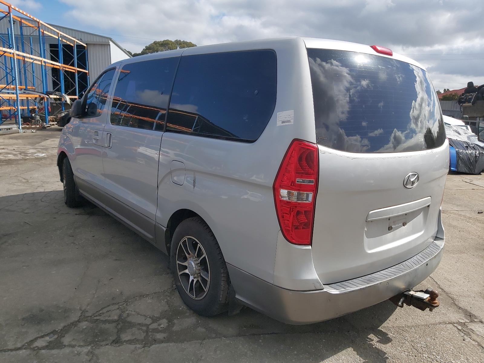 View Auto part Wiper Arm Hyundai Iload/imax 2008