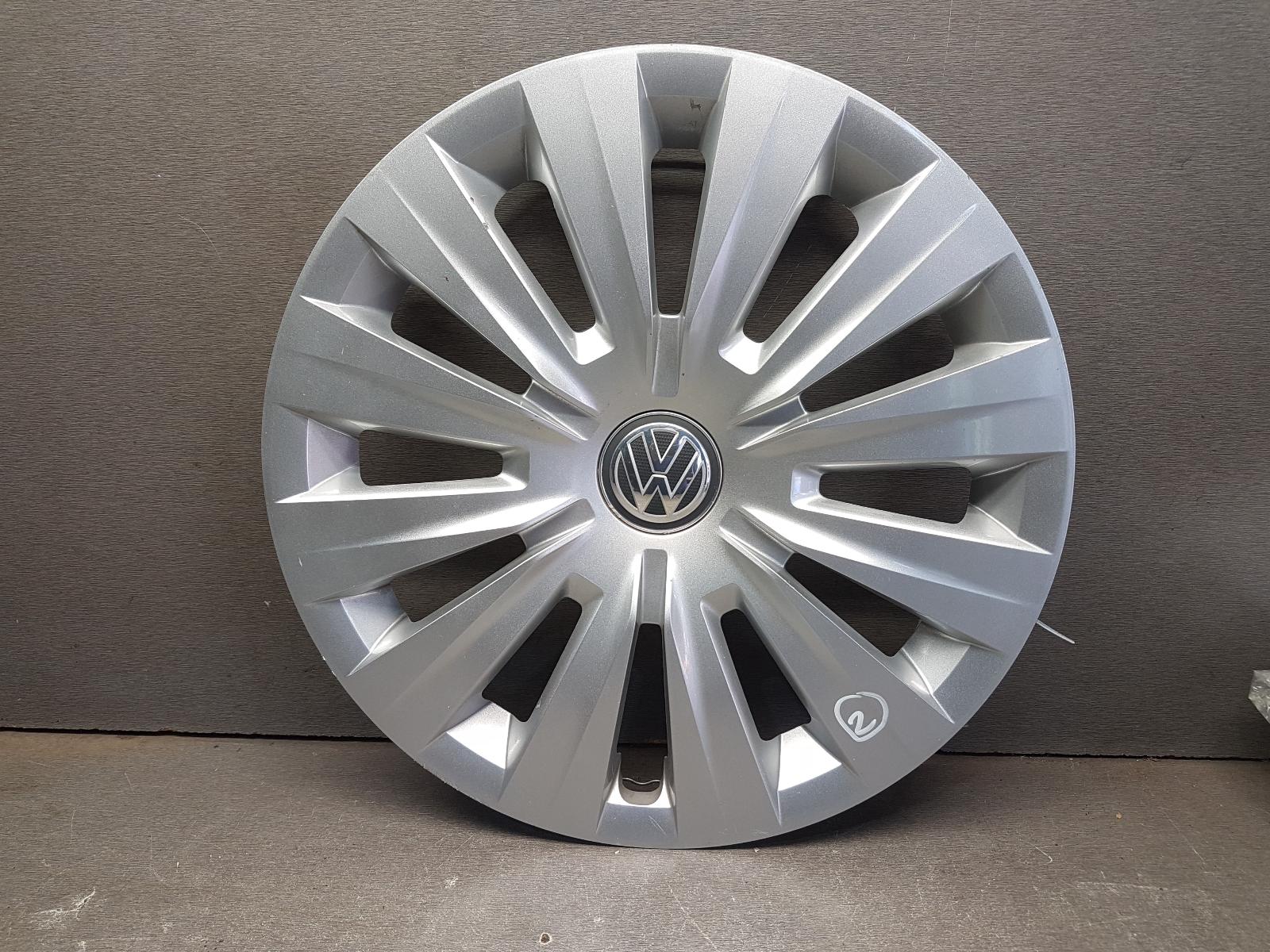 2015 Volkswagen Golf Wheel Cover/Hub Cap View Auto part Wheel Cover/Hub Cap Volkswagen Golf 2015