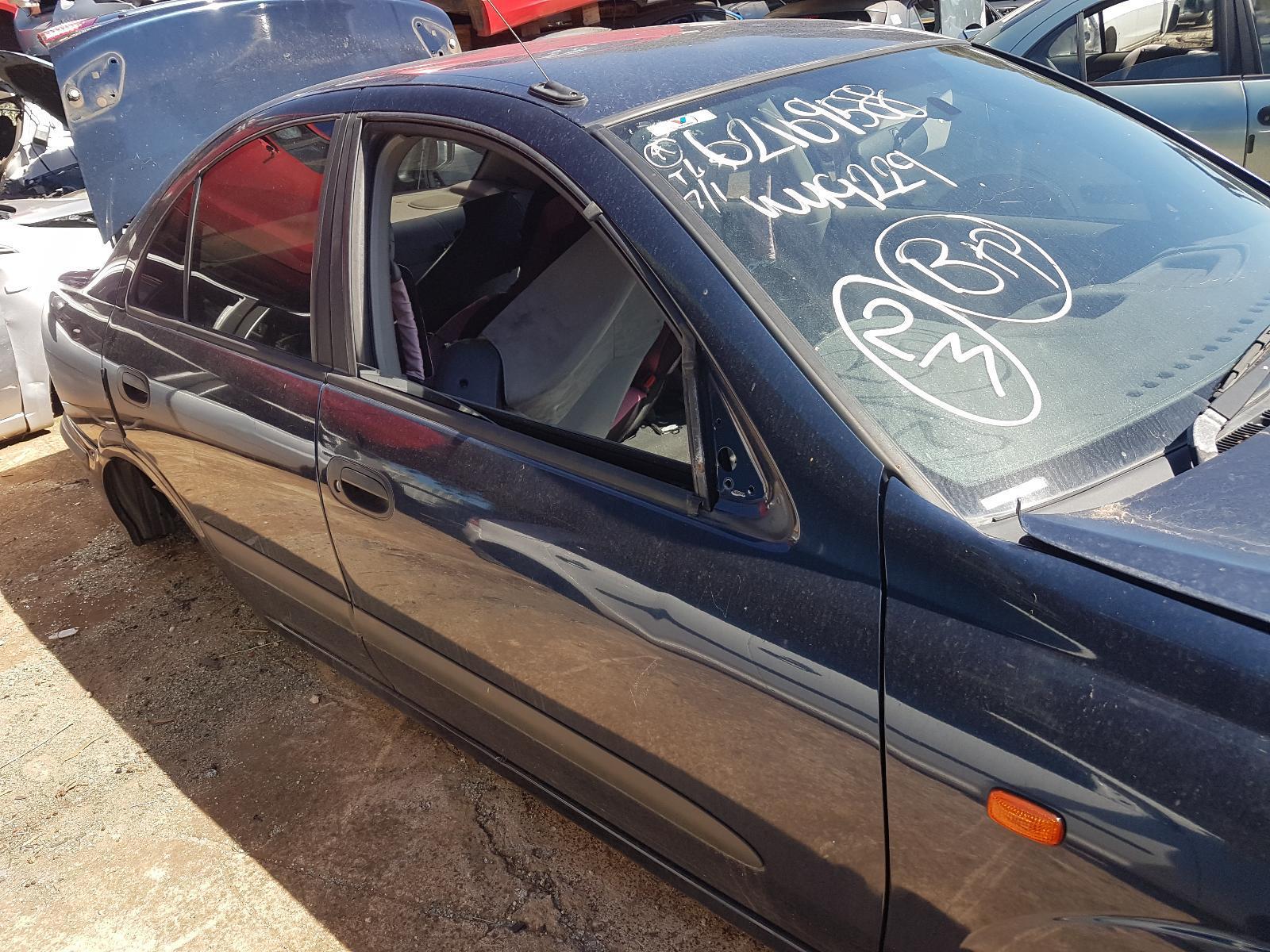 2002 Nissan Pulsar Right Front Door View Auto part Right Front Door Nissan Pulsar 2002