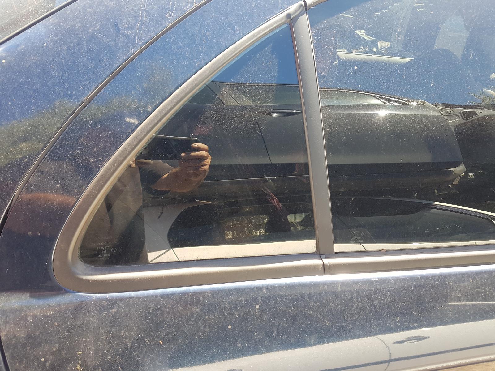 View Auto part Right Rear 1/4 Door Glass Nissan Pulsar 2002
