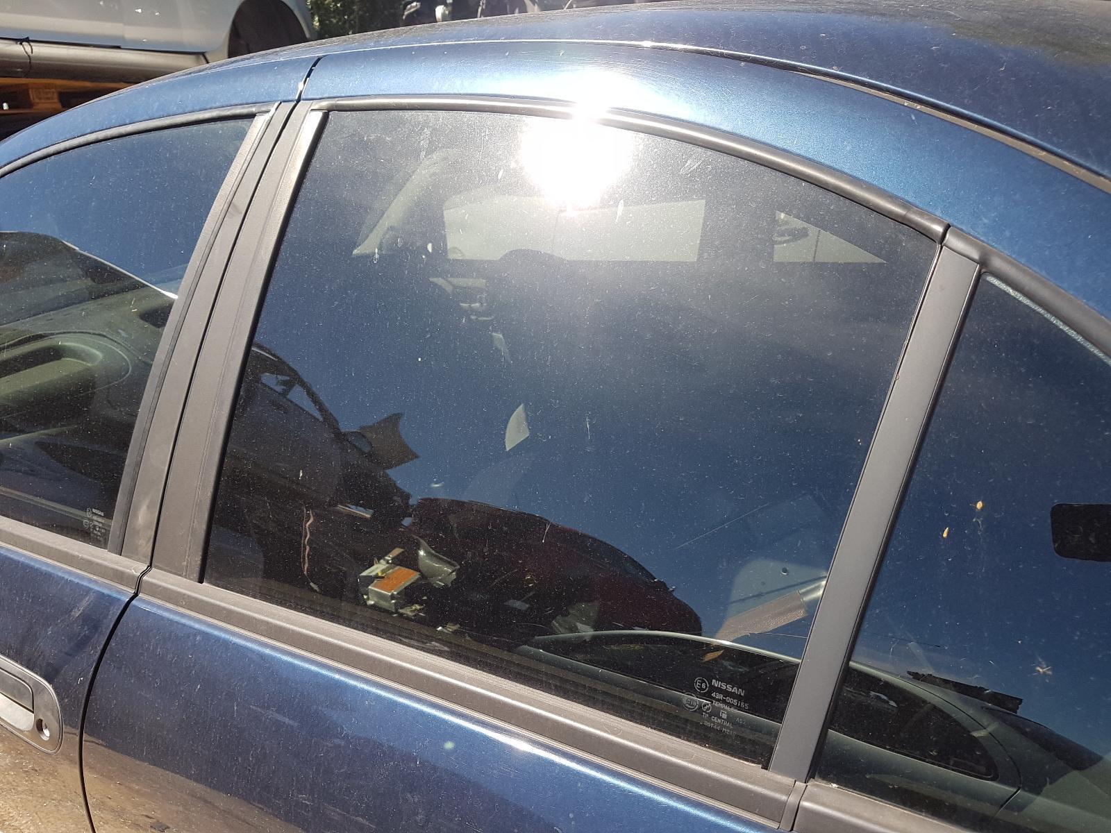 View Auto part Left Rear Door Window Nissan Pulsar 2002