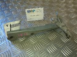 View Auto part Bonnet Hinge/Strut Subaru Forester 2004