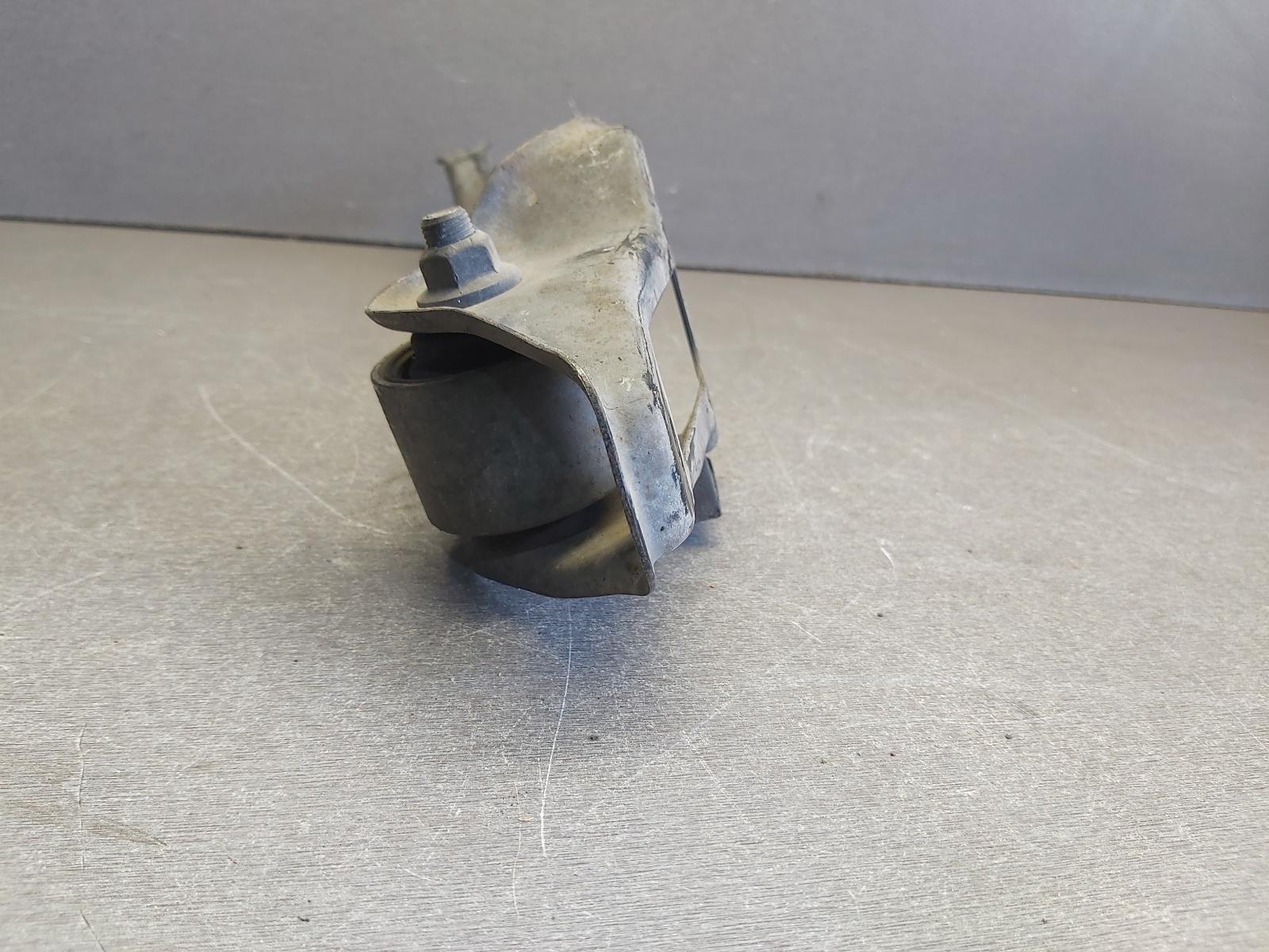 1999 Subaru Impreza Right Rear Trailing Arm View Auto part Right Rear Trailing Arm Subaru Impreza 1999