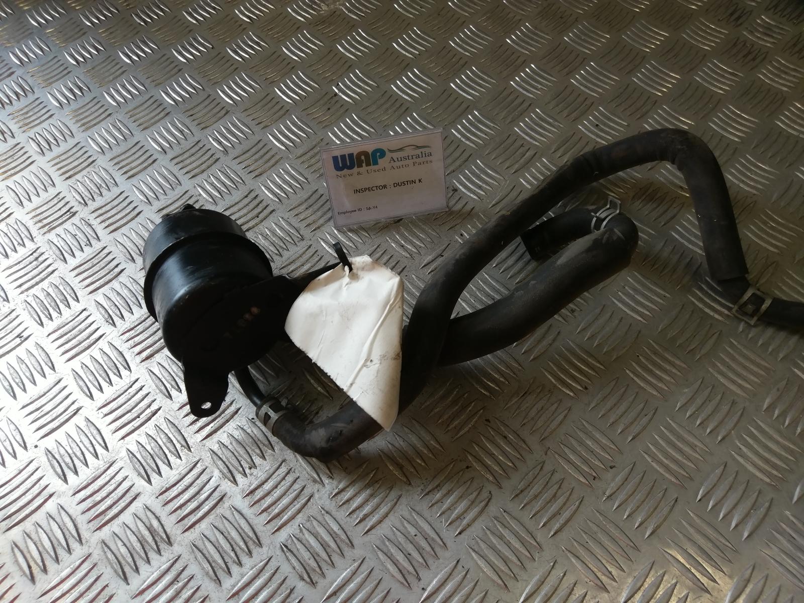 2000 Mazda Mx5 P/S Reservoir View Auto part P/S Reservoir Mazda Mx5 2000