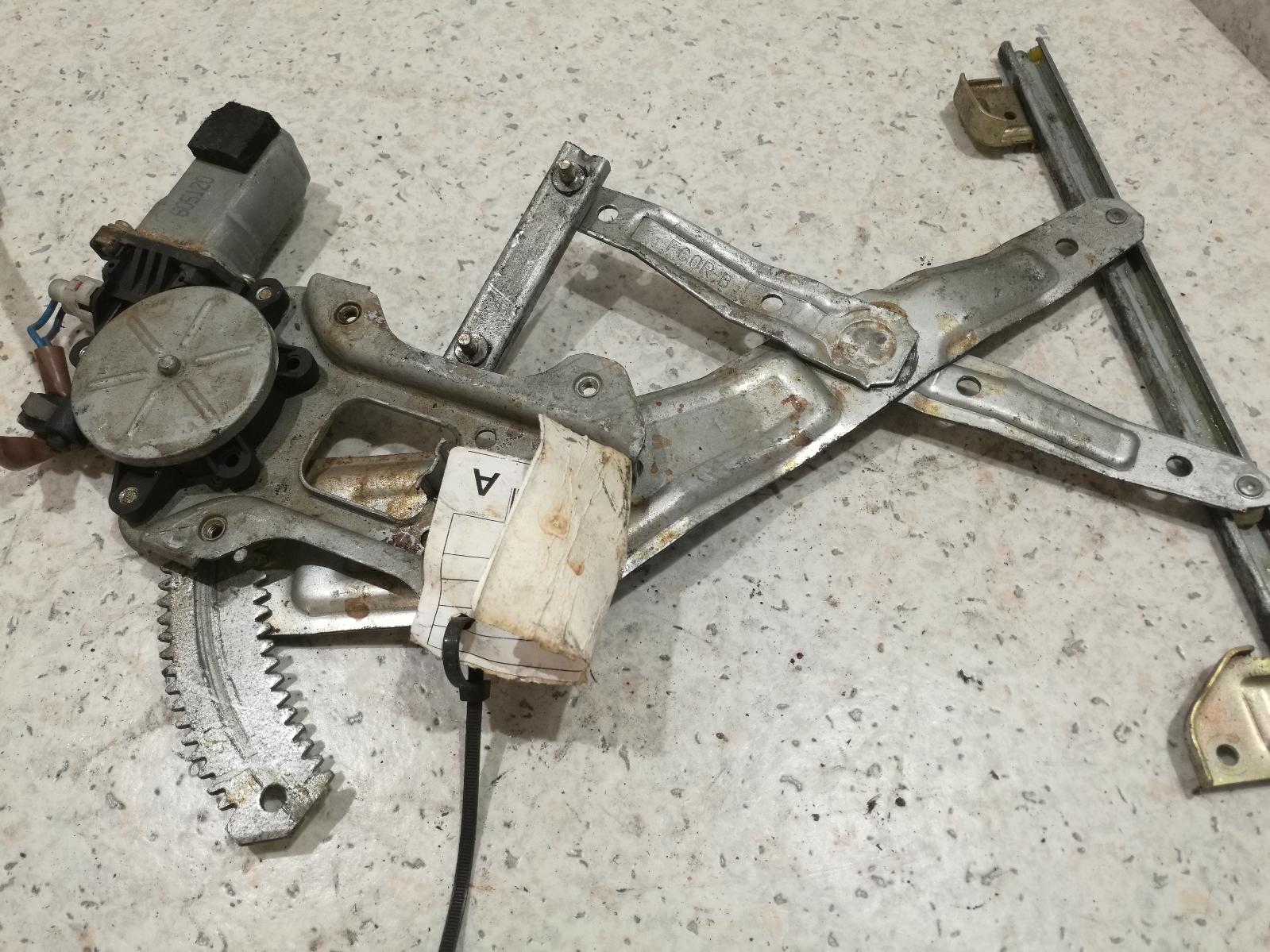 2006 Subaru Impreza Right Rear Wnd Reg/Motor View Auto part Right Rear Wnd Reg/Motor Subaru Impreza 2006