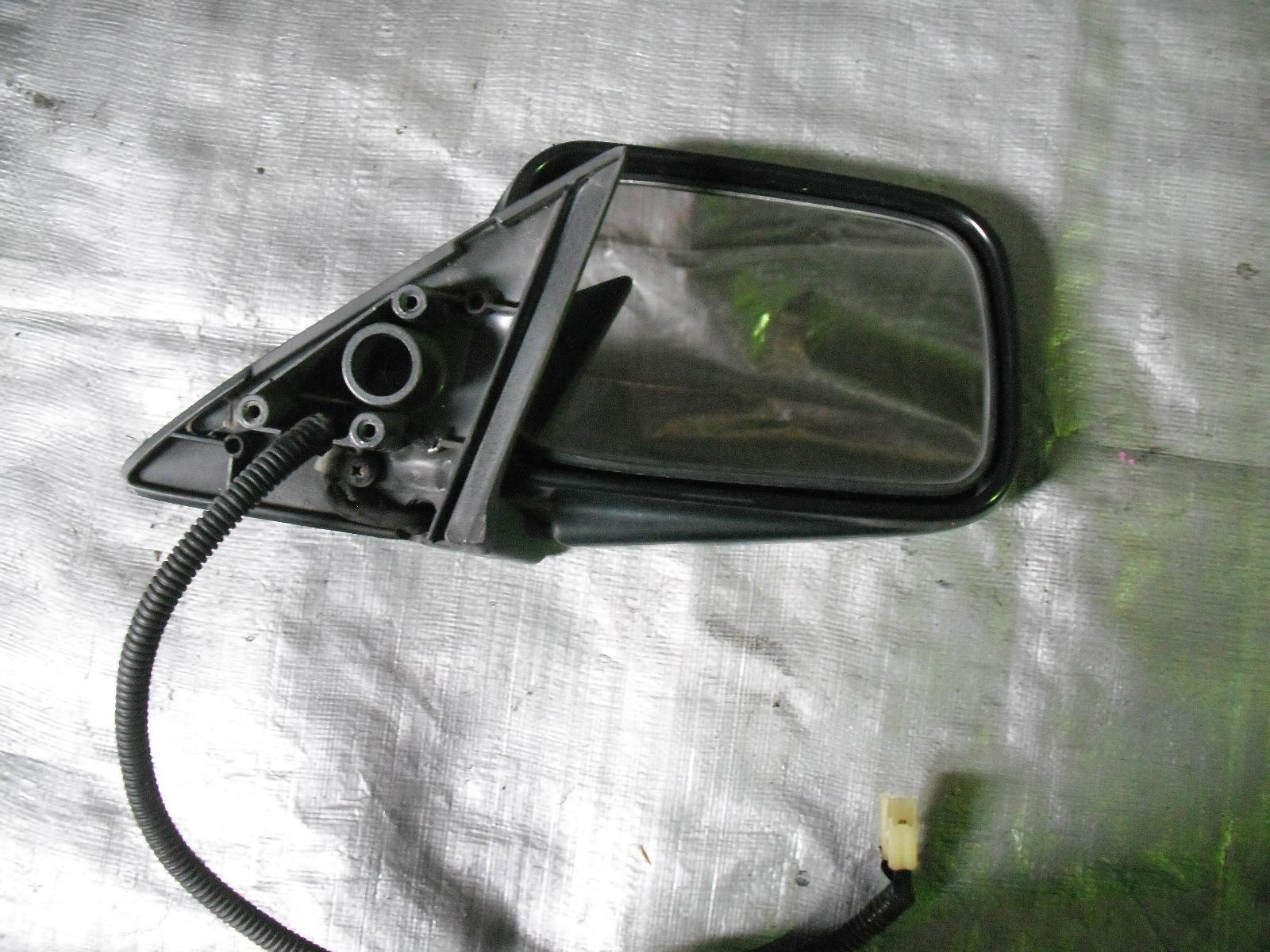 View Auto part Right Door Mirror Rover 416i 1987