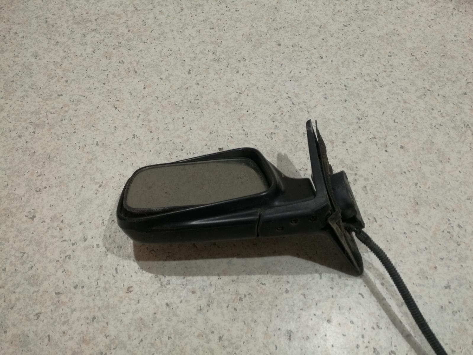 View Auto part Left Door Mirror Rover 416i 1987