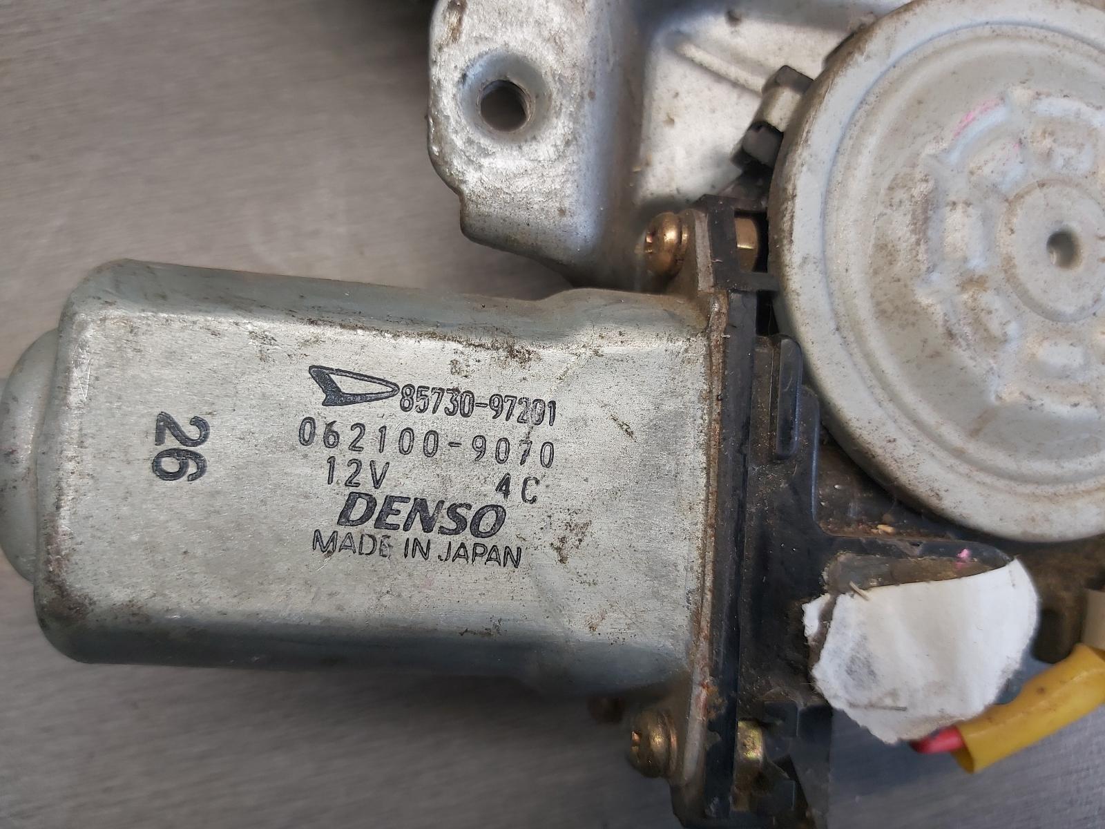 2001 Daihatsu Sirion Right Rear Wnd Reg/Motor View Auto part Right Rear Wnd Reg/Motor Daihatsu Sirion 2001