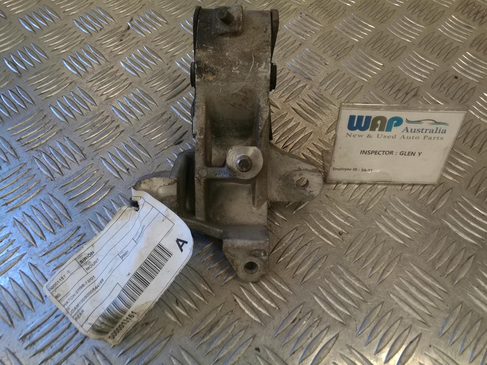 View Auto part Mount Daihatsu Sirion 2001