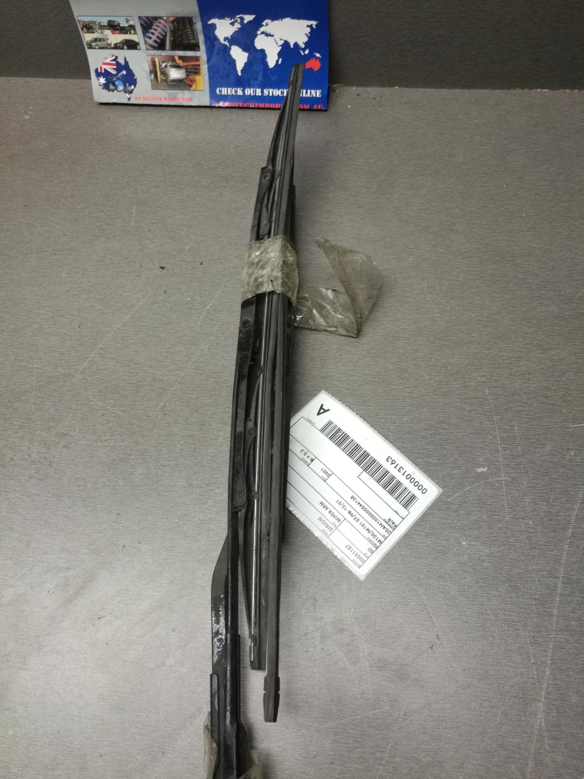 View Auto part Wiper Arm Daihatsu Sirion 2001