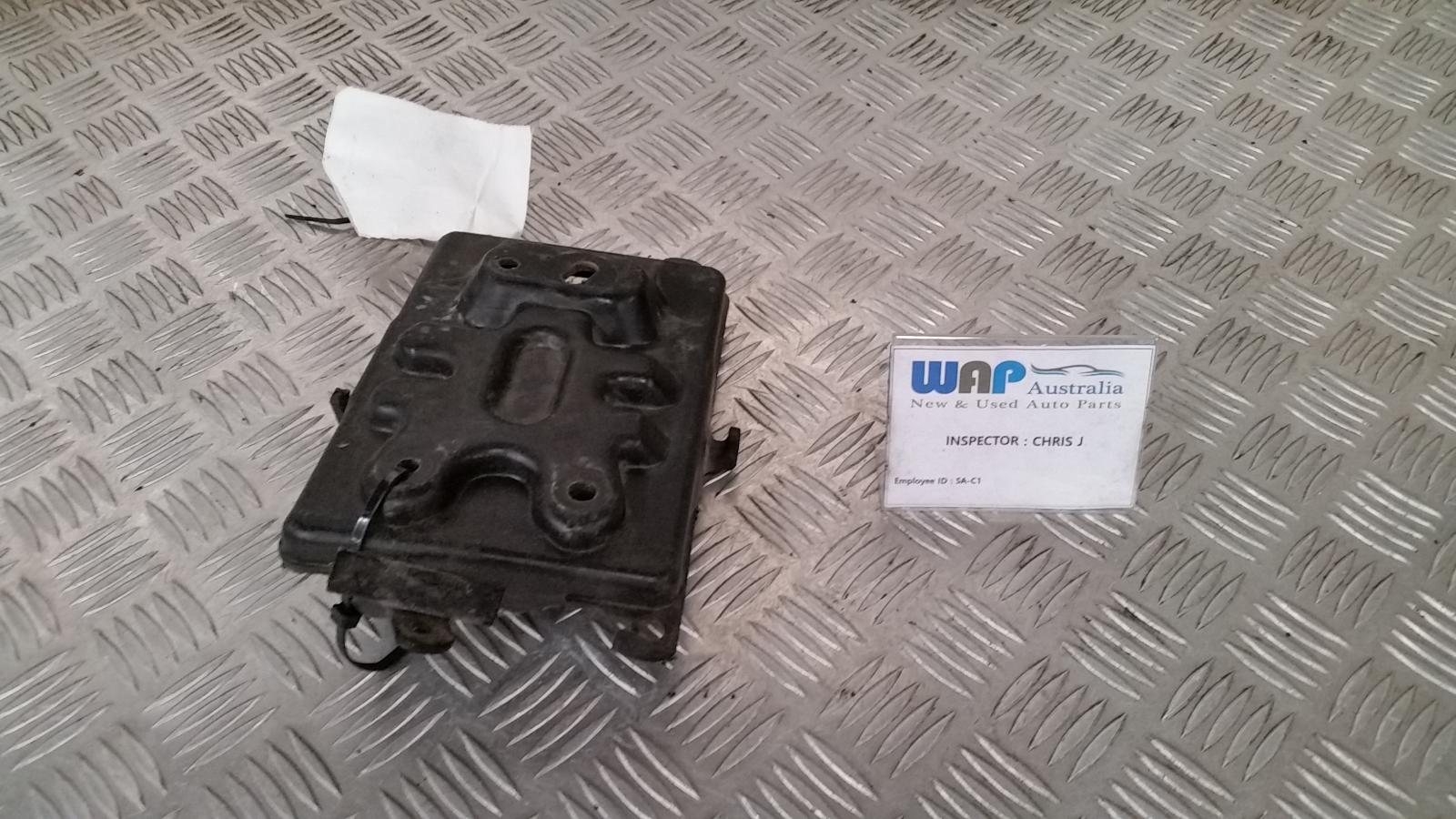 2001 Daihatsu Sirion Battery Tray View Auto part Battery Tray Daihatsu Sirion 2001