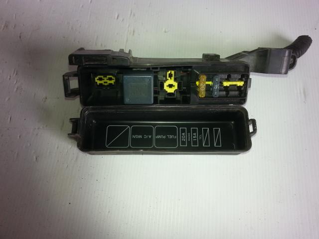 View Auto part Fuse Box Lexus Es300 (92-05) 1993
