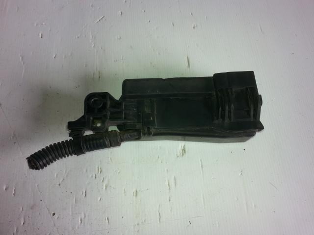 View Auto part Fuse Box Lexus Es300 (92-05) 1993