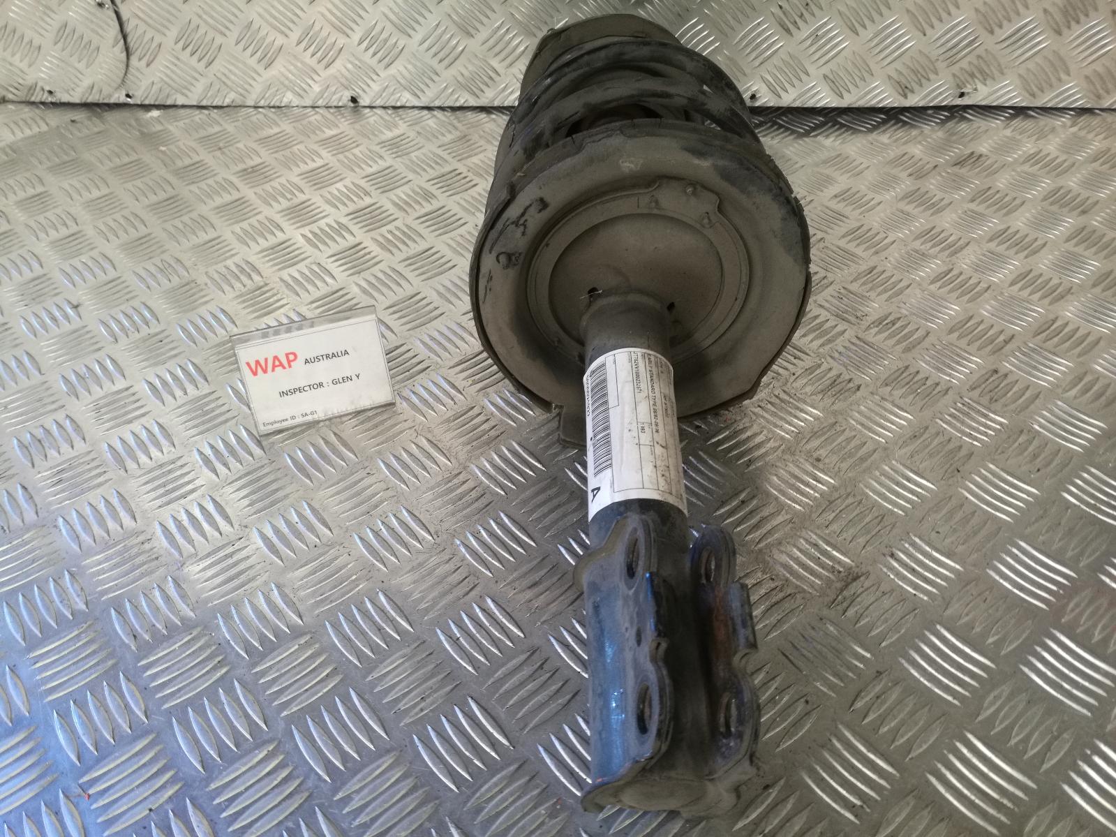 View Auto part Right Front Strut Lexus Es300 (92-05) 1993