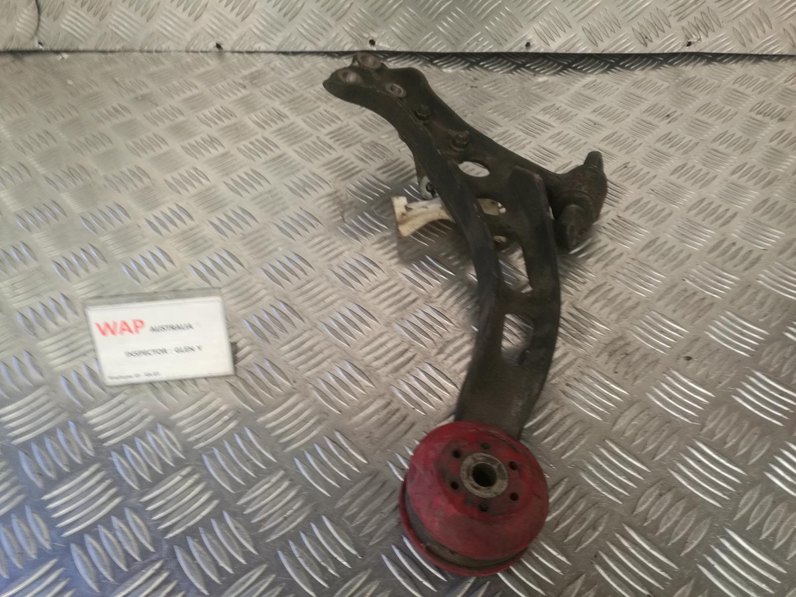 1993 Lexus Es300 (92-05) Right Front Lower Control Arm View Auto part Right Front Lower Control Arm Lexus Es300 (92-05) 1993