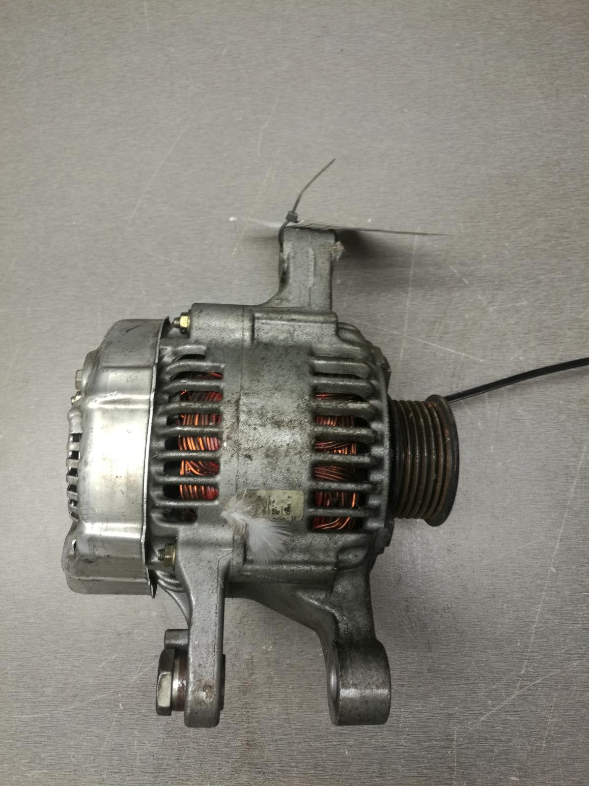 View Auto part Alternator Toyota Mr2 2002