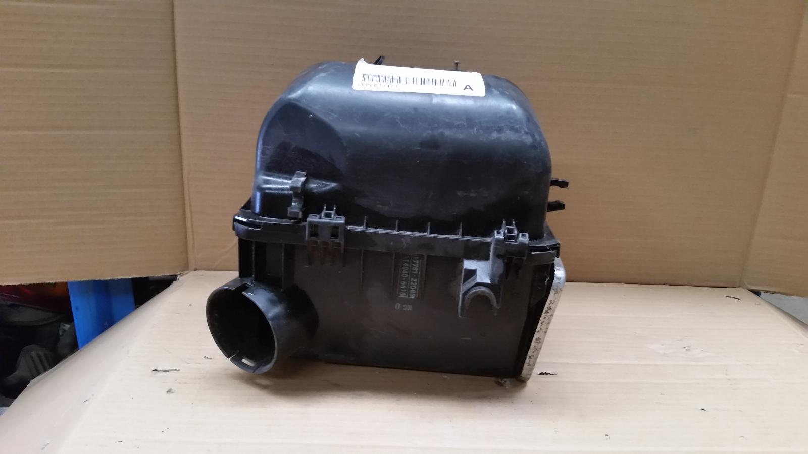 View Auto part Air Cleaner/Box Toyota Mr2 2002