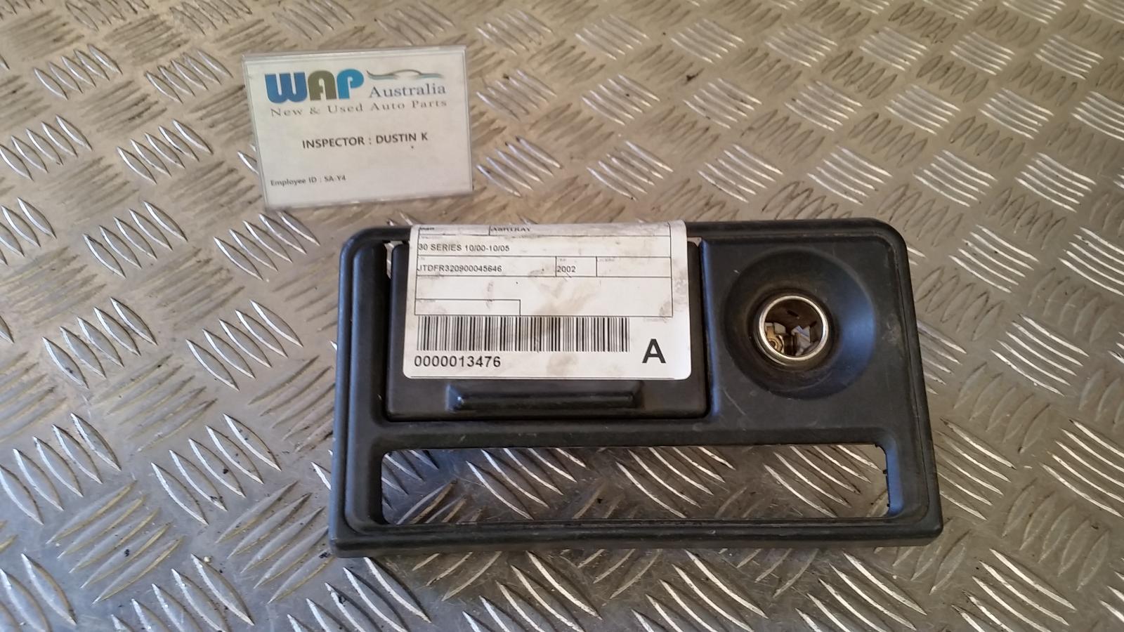 View Auto part Ashtray Toyota Mr2 2002