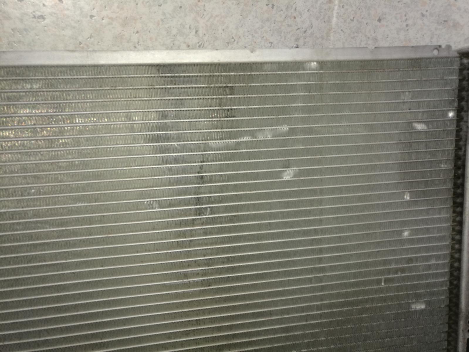 View Auto part Radiator Toyota Mr2 2002