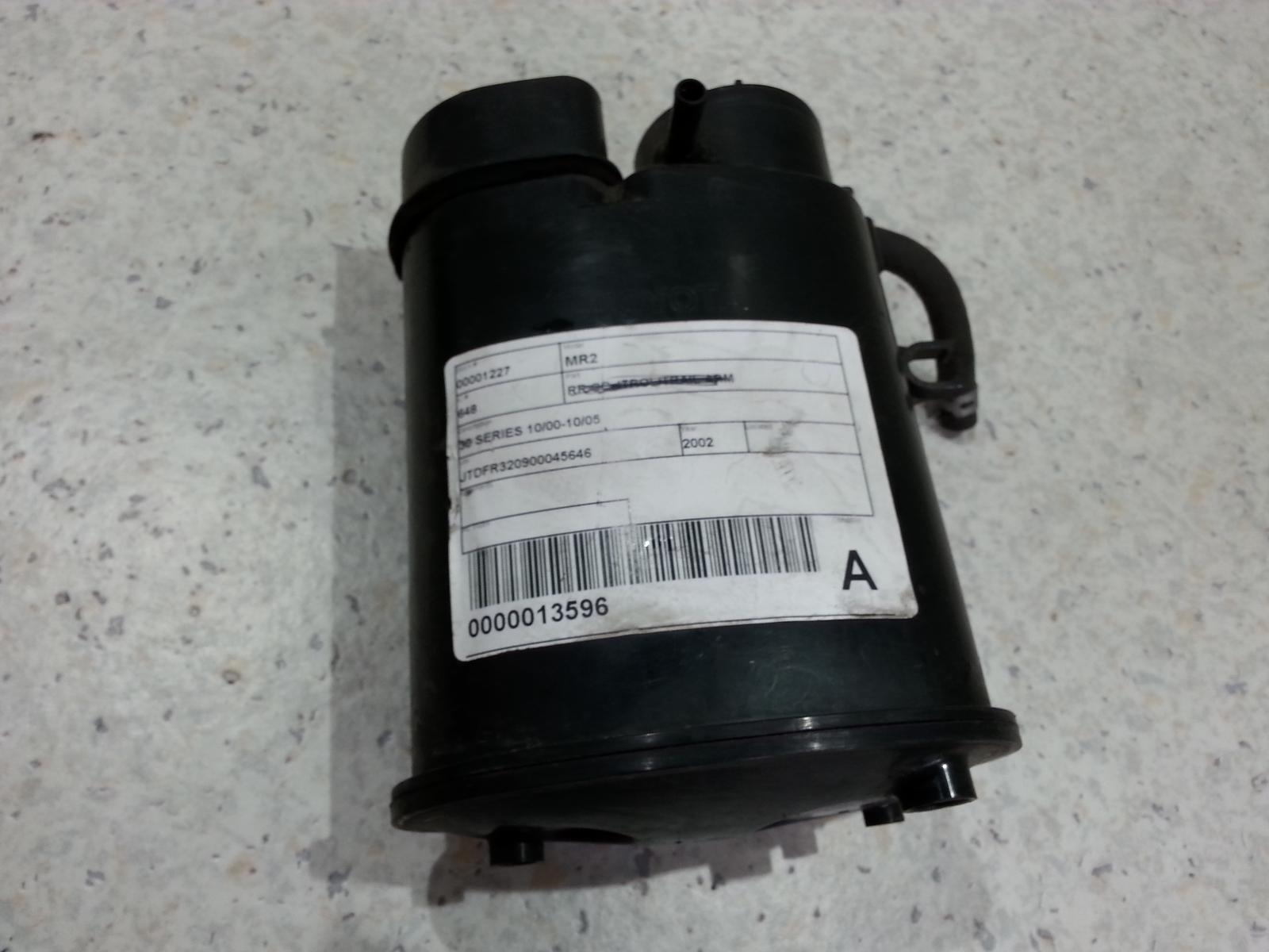 View Auto part Air Cleaner Duct/Hos Toyota Mr2 2002