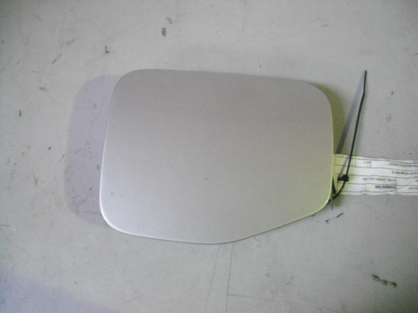 View Auto part Fuel Door / Filler Subaru Forester 2011