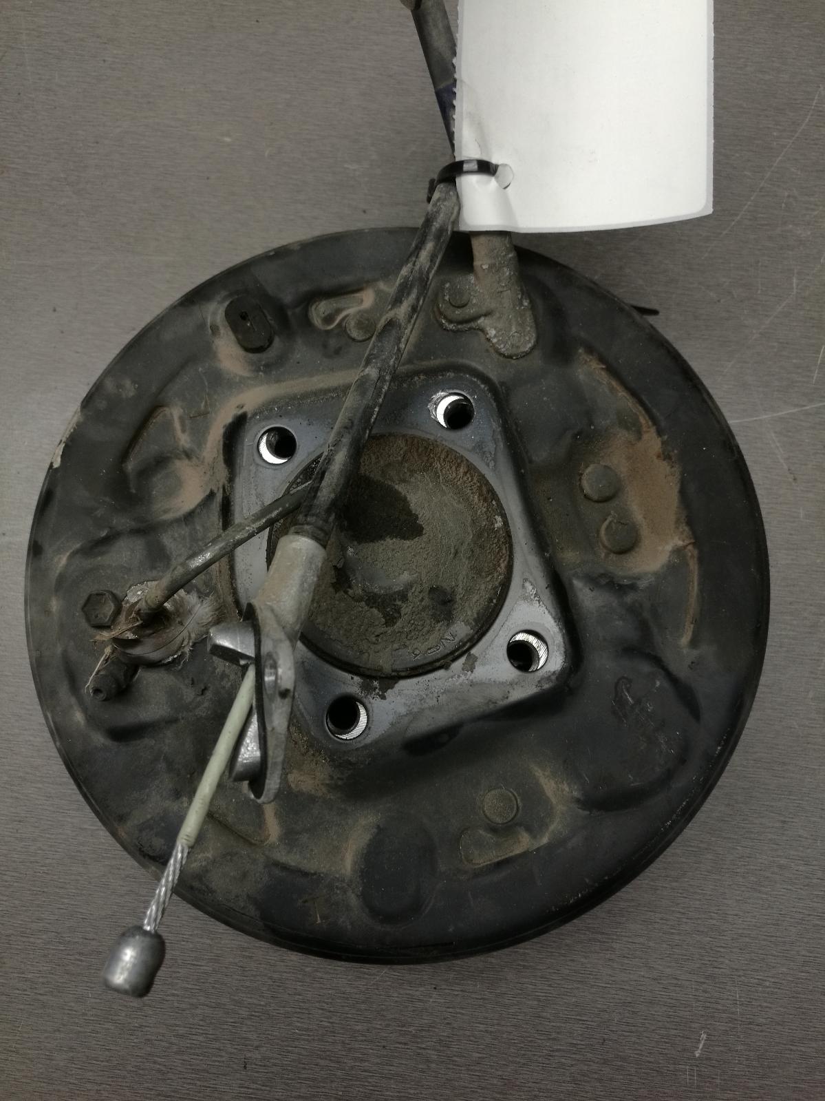View Auto part Left Rear Hub Assembly Toyota Echo 1999