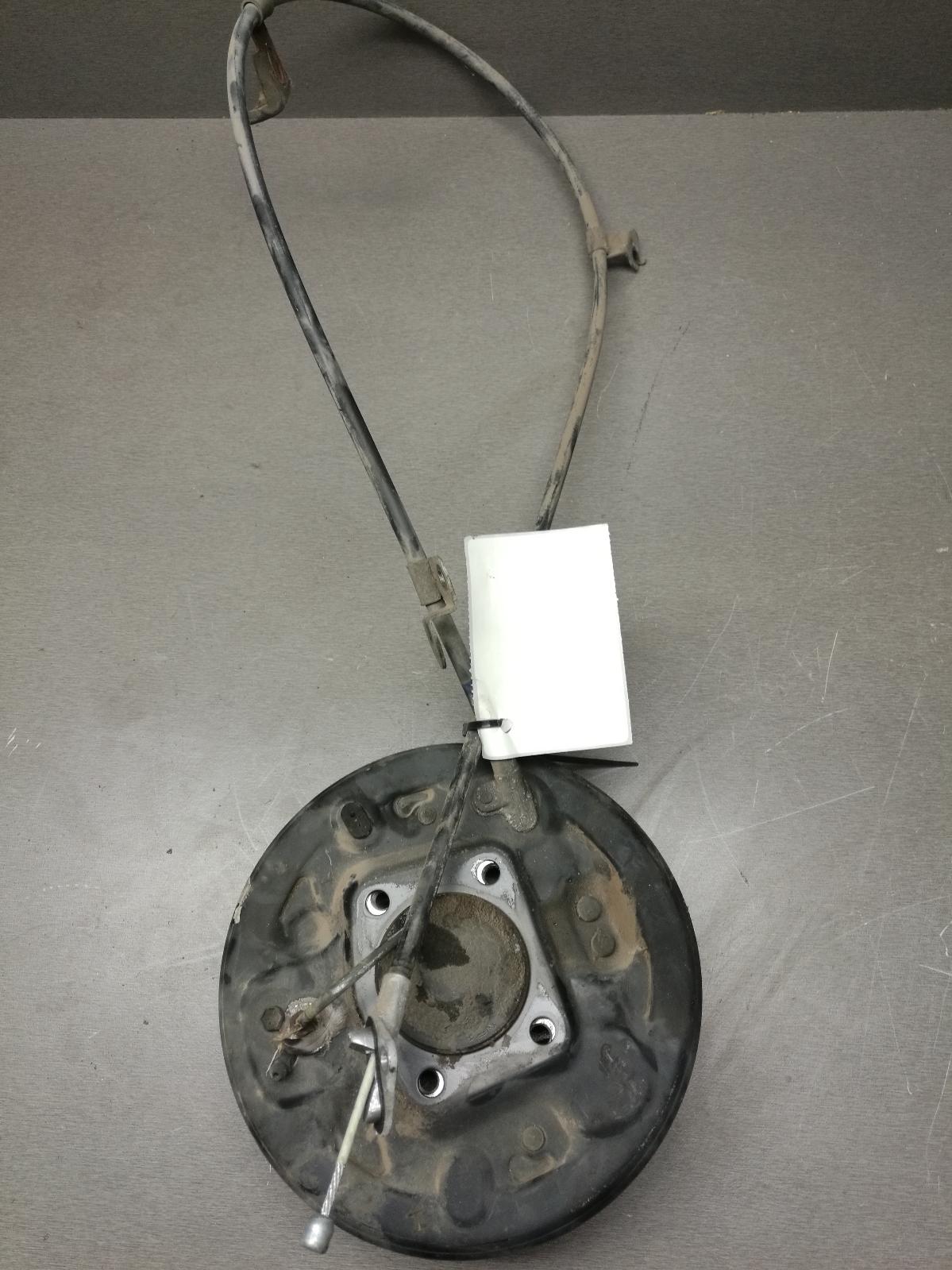 View Auto part Left Rear Hub Assembly Toyota Echo 1999