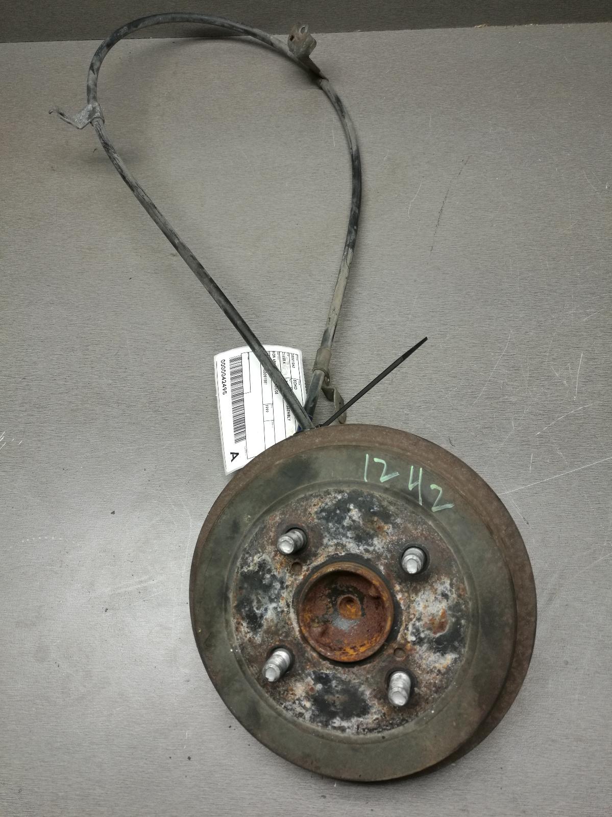 View Auto part Left Rear Hub Assembly Toyota Echo 1999