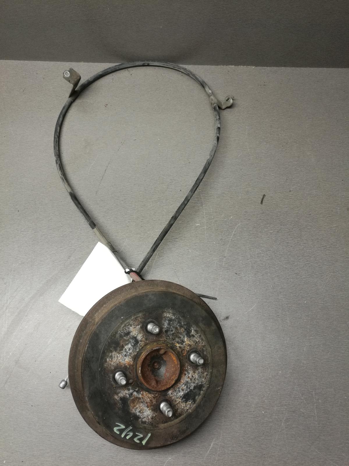 View Auto part Right Rear Hub Assembly Toyota Echo 1999