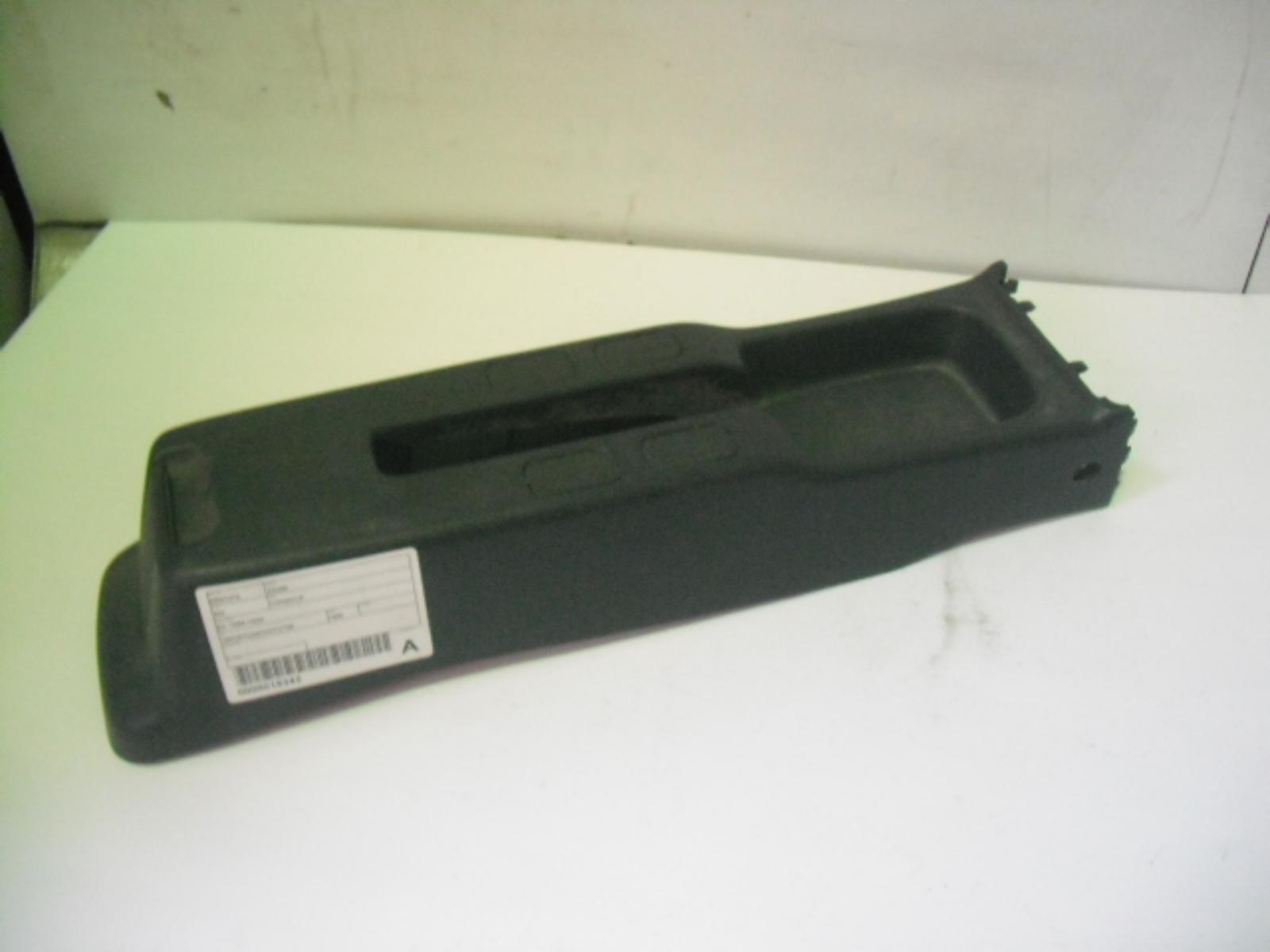 View Auto part Console Honda Civic 1995
