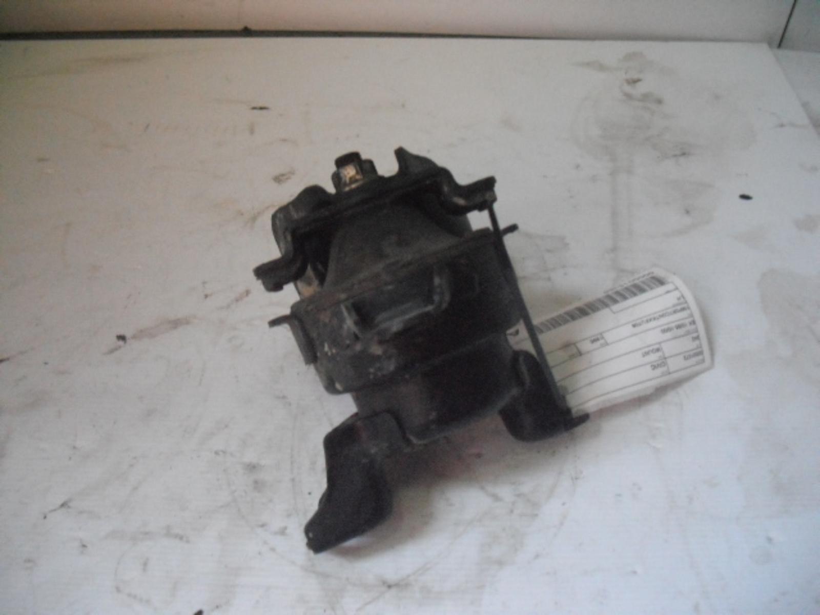 View Auto part Mount Honda Civic 1995