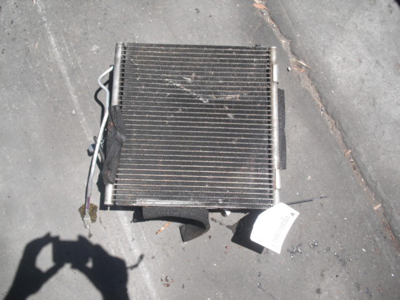 View Auto part A/C Condenser Honda Civic 1995