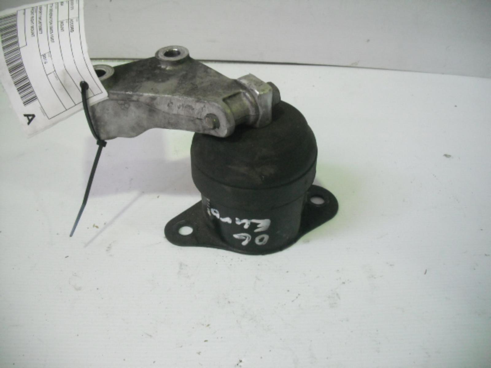 View Auto part Mount Honda Accord 2006