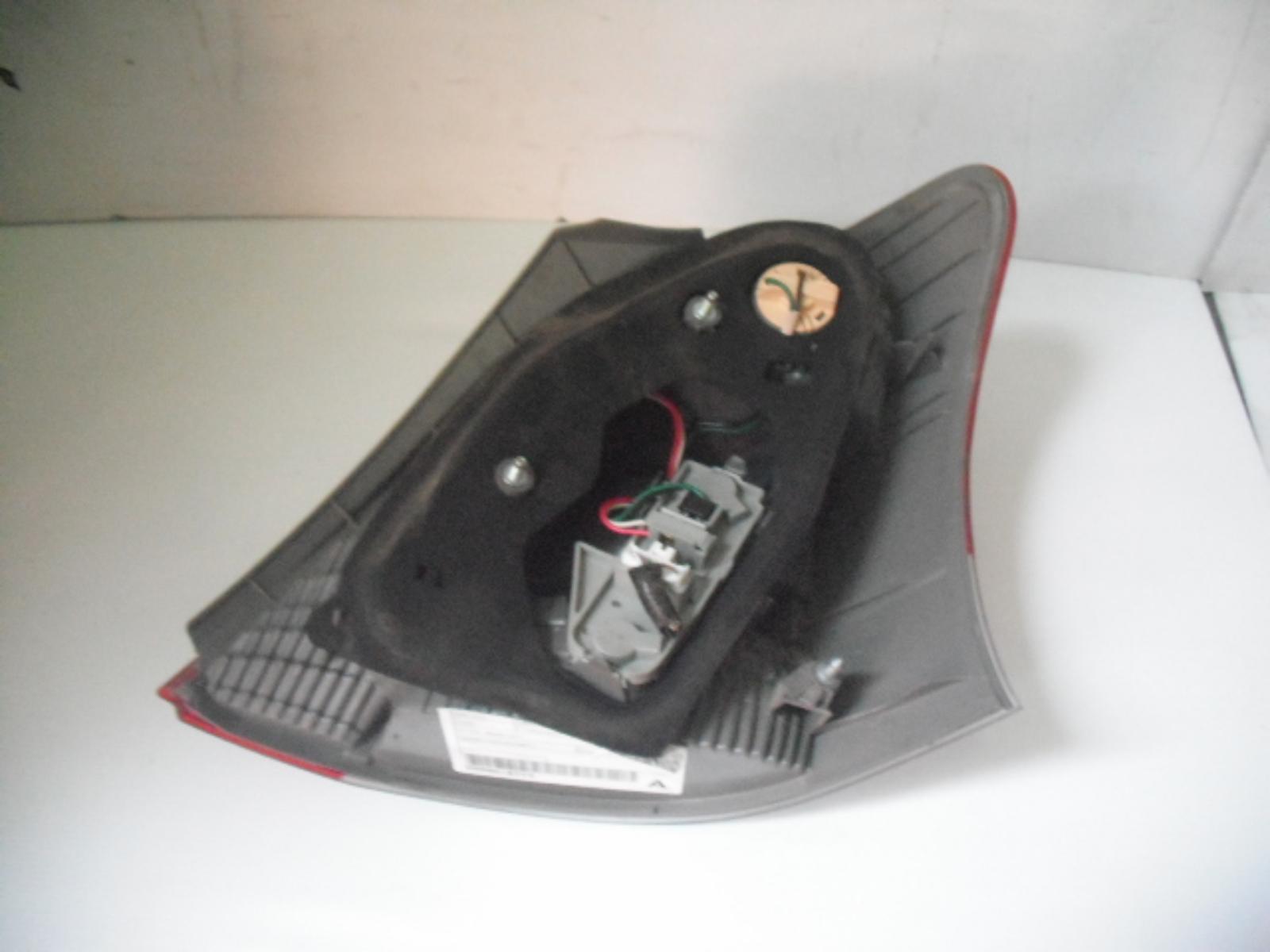 View Auto part Left Taillight Toyota Yaris 2009