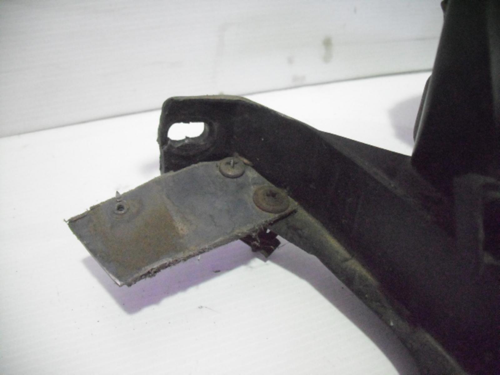 View Auto part Right Headlamp Hyundai Excel 1994