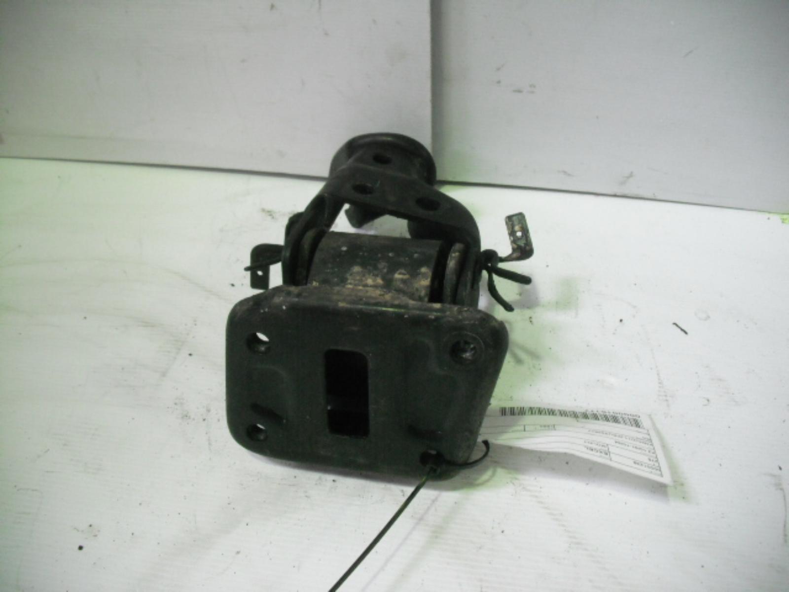 View Auto part Mount Hyundai Excel 1994