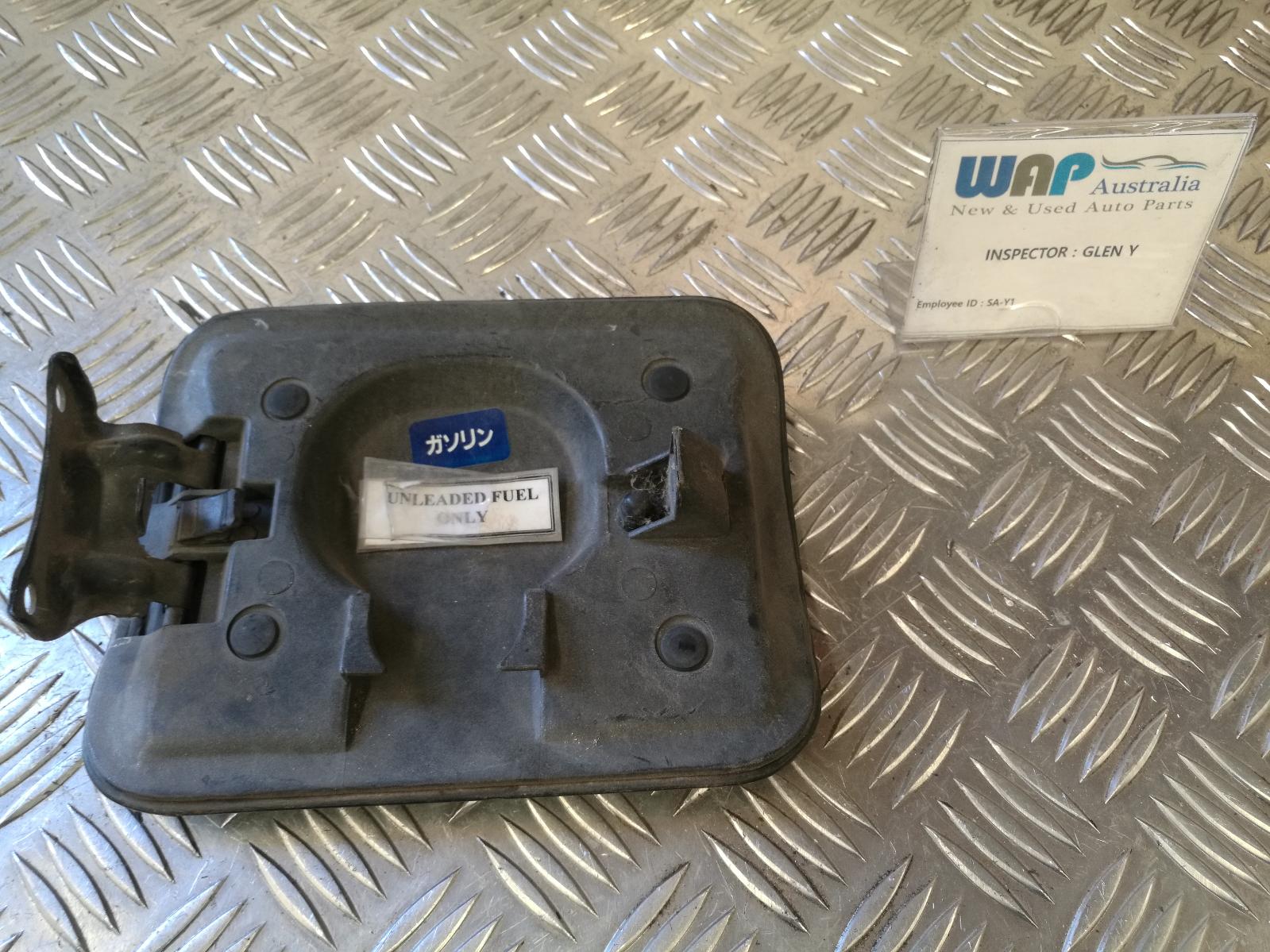 View Auto part Fuel Door / Filler Lexus Ls400 1990