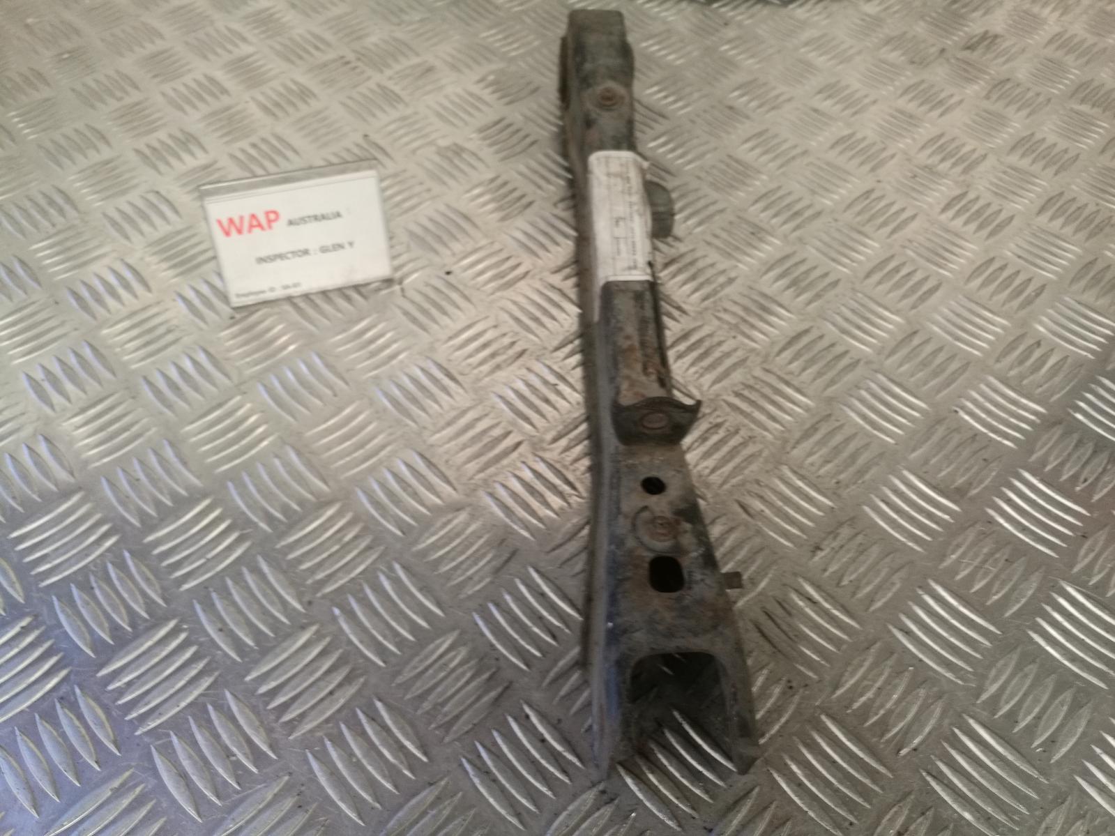 View Auto part Right Rear Trailing Arm Lexus Ls400 1990