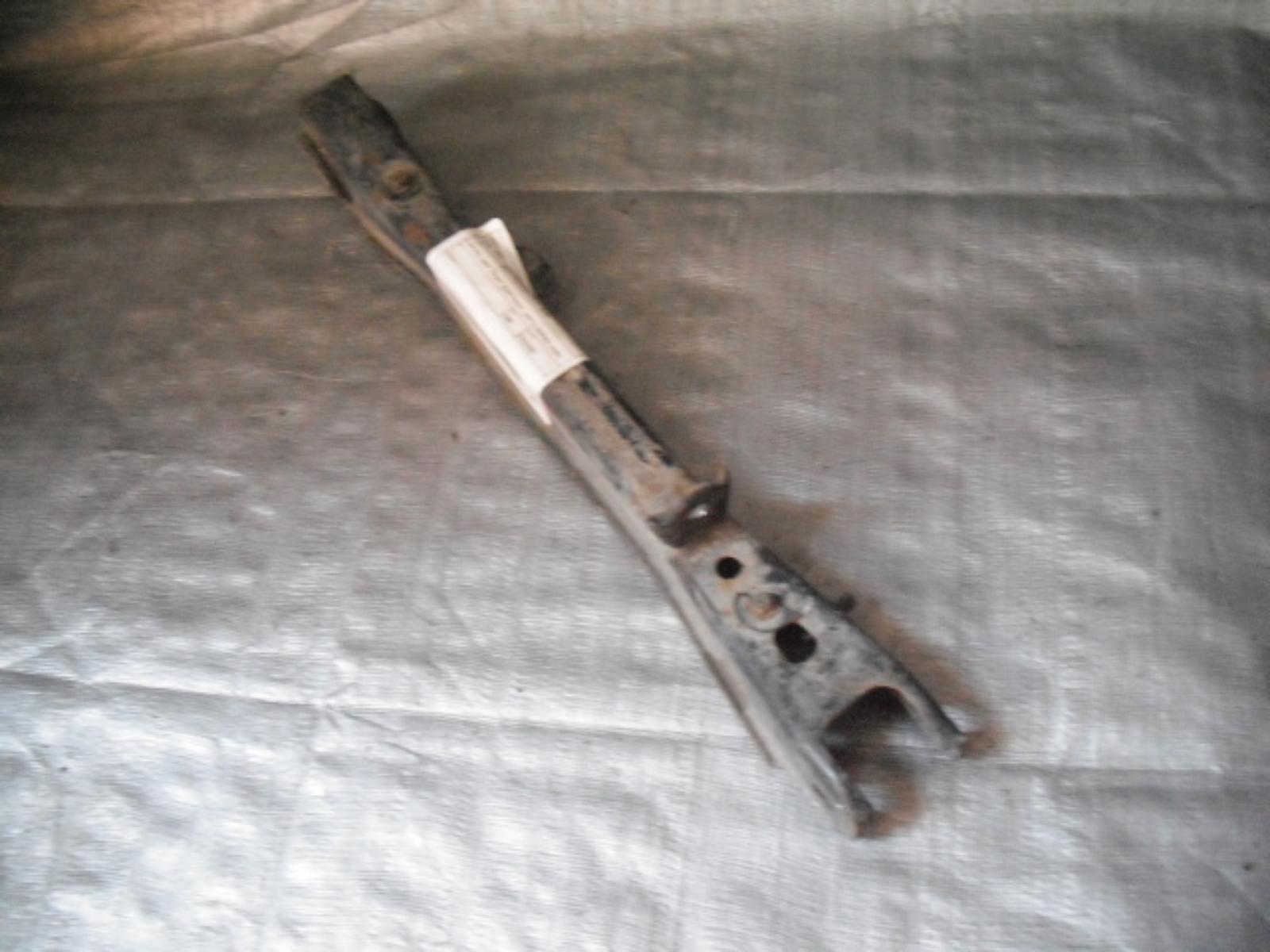 View Auto part Right Rear Trailing Arm Lexus Ls400 1990