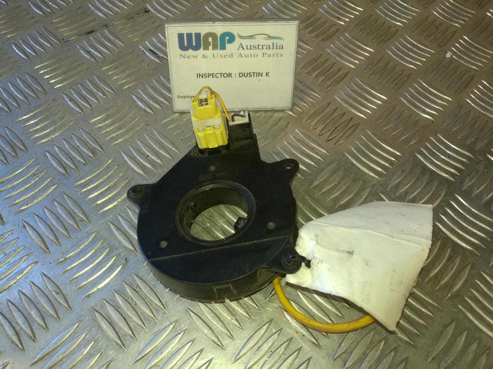 View Auto part Airbag Module/Sensor Mazda Premacy 2001