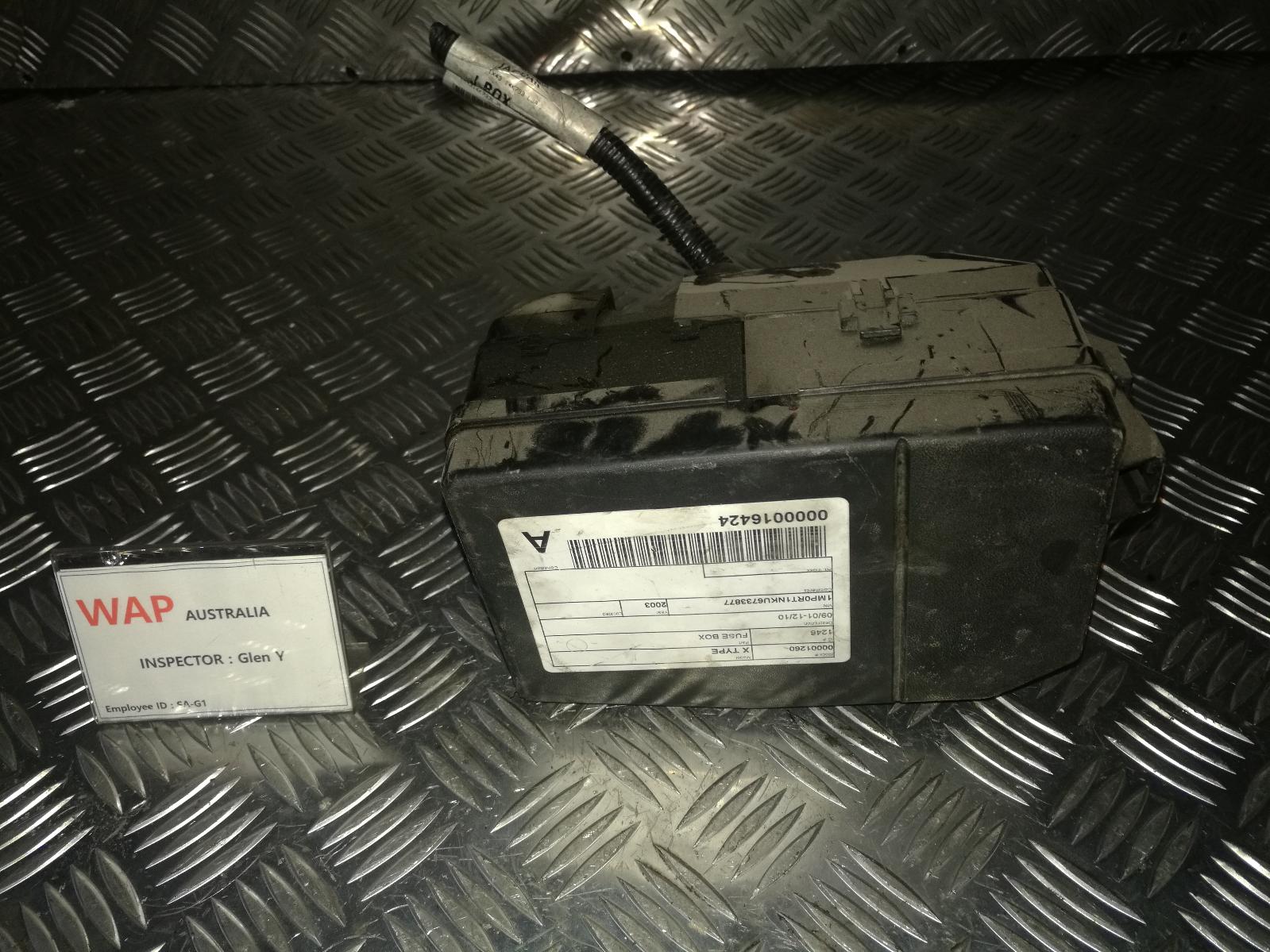 View Auto part Fuse Box Jaguar X Type 2003